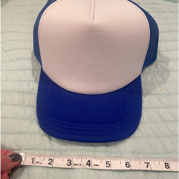 NWT! Adjustable SnapBack 💙🤍💙 listed under men's but unisex! Bad hair day? NP! - Picture 3 of 7